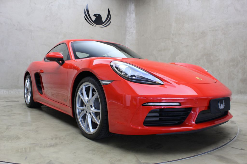 Foto do veículo PORSCHE  718 CAYMAN 2019 3.500 KM 365.000,00