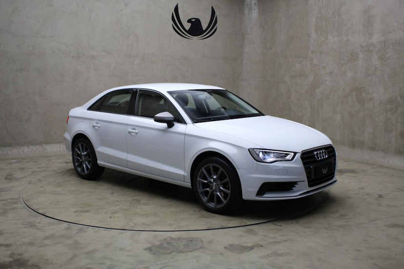 Foto do veículo AUDI  A3 SEDAN AMBIENTE 2016 67.350 KM 72.000,00