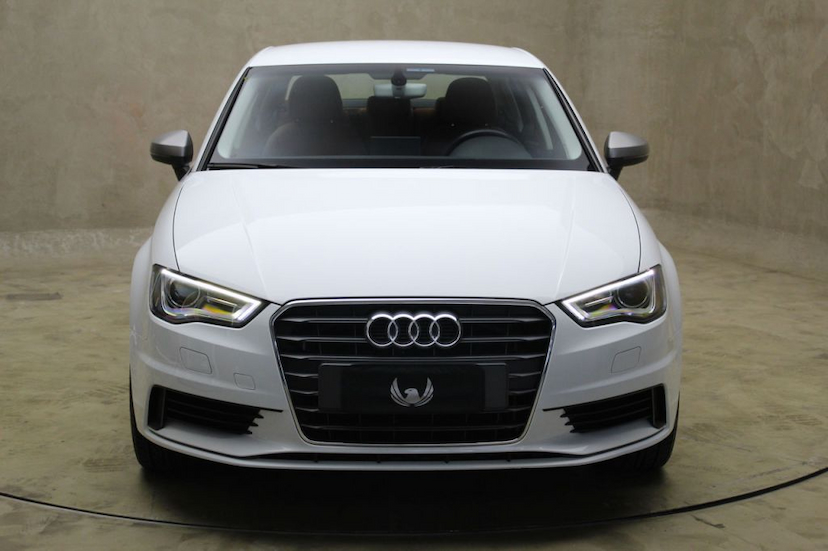 Foto do veículo AUDI  A3 SEDAN AMBIENTE 2016 67.350 KM 72.000,00
