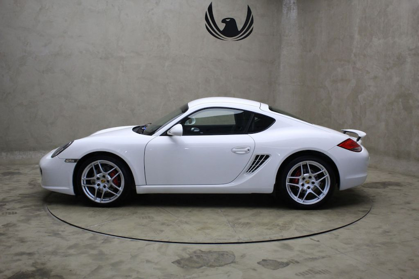 Foto do veículo PORSCHE  CAYMAN S 2011 71.565 KM 189.000,00