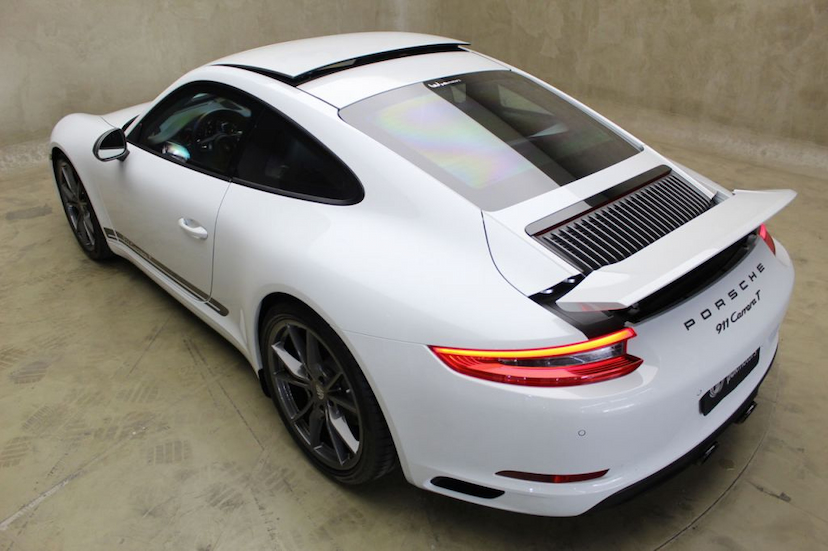 Foto do veículo PORSCHE  911 CARRERA T 2018 5.265 KM 519.000,00