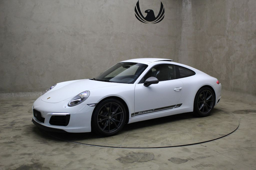 Foto do veículo PORSCHE  911 CARRERA T 2018 5.265 KM 519.000,00