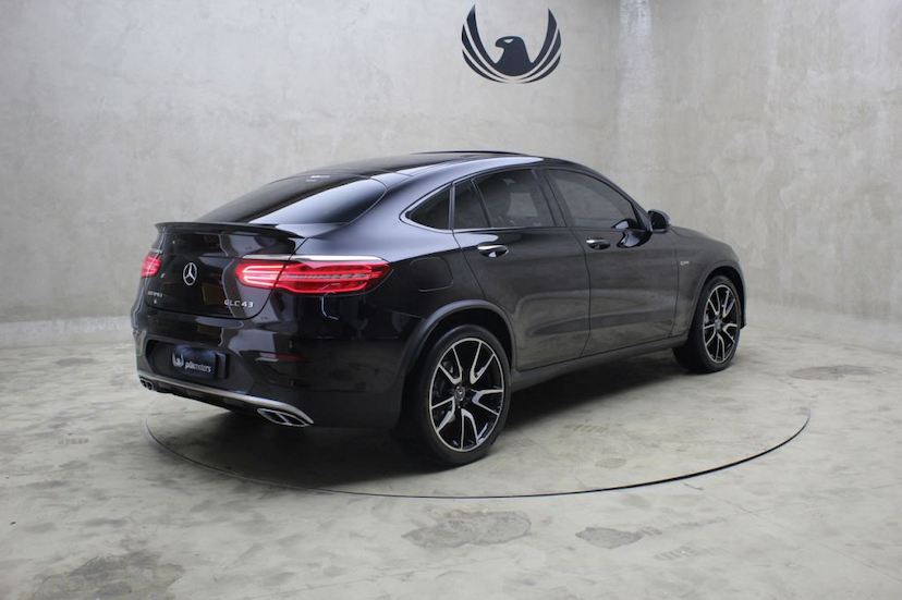 Foto do veículo MERCEDES-BENZ  GLC 43 AMG COUPE 2018 8.600 KM 339.000,00