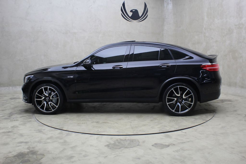 Foto do veículo MERCEDES-BENZ  GLC 43 AMG COUPE 2018 8.600 KM 339.000,00