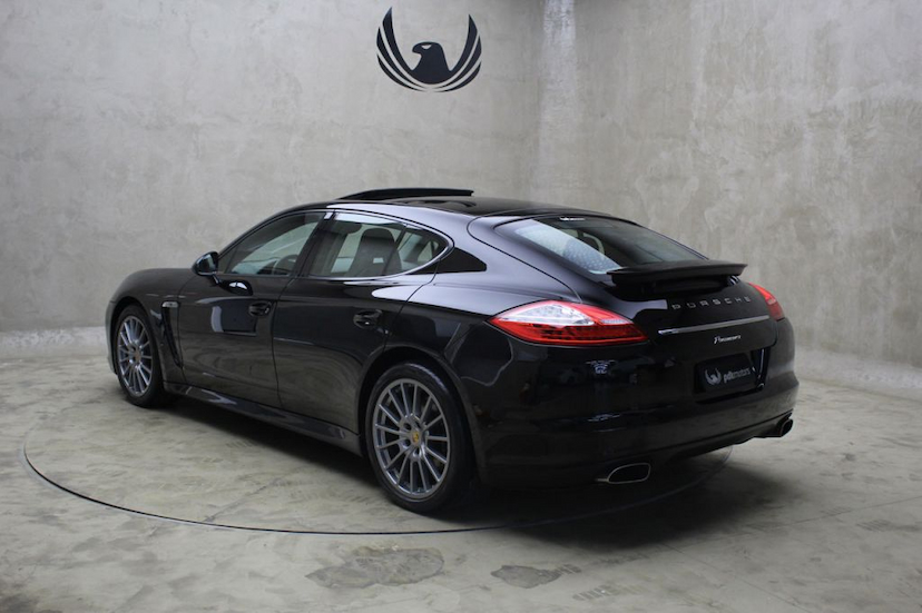 Foto do veículo PORSCHE  PANAMERA 2012 70.672 KM 199.000,00