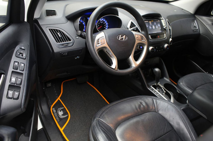 Foto do veículo HYUNDAI  IX-35 GLS 2015 48.418 KM 74900,00