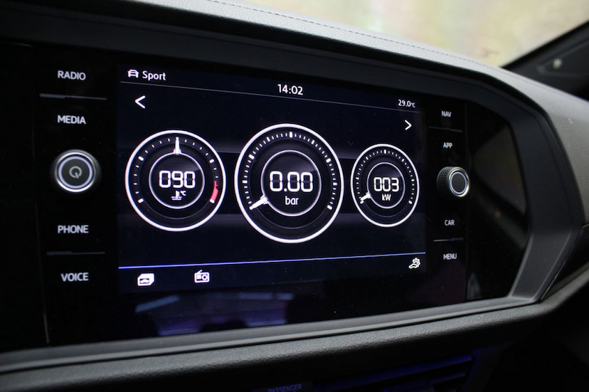 Foto do veículo VOLKSWAGEN  JETTA GLI 2019 1.042 KM 199.000,00