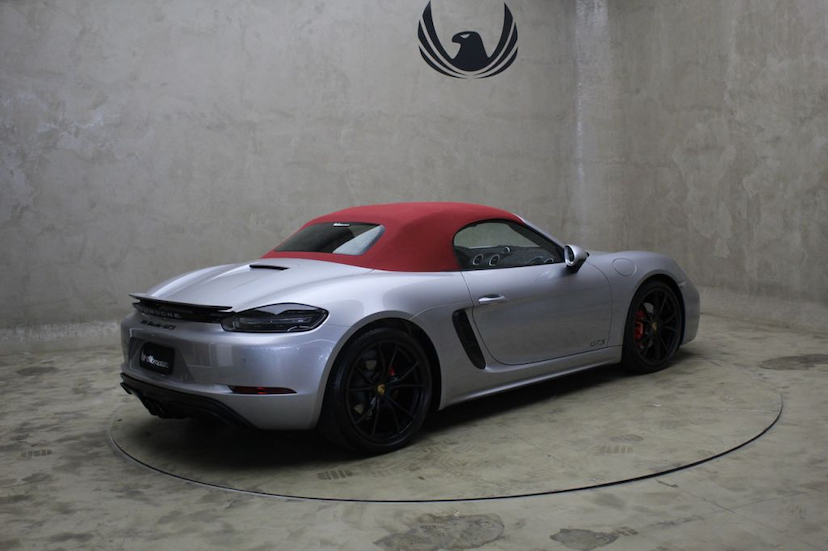 Foto do veículo PORSCHE  718 BOXSTER GTS 2019 4.045 KM 479.000,00
