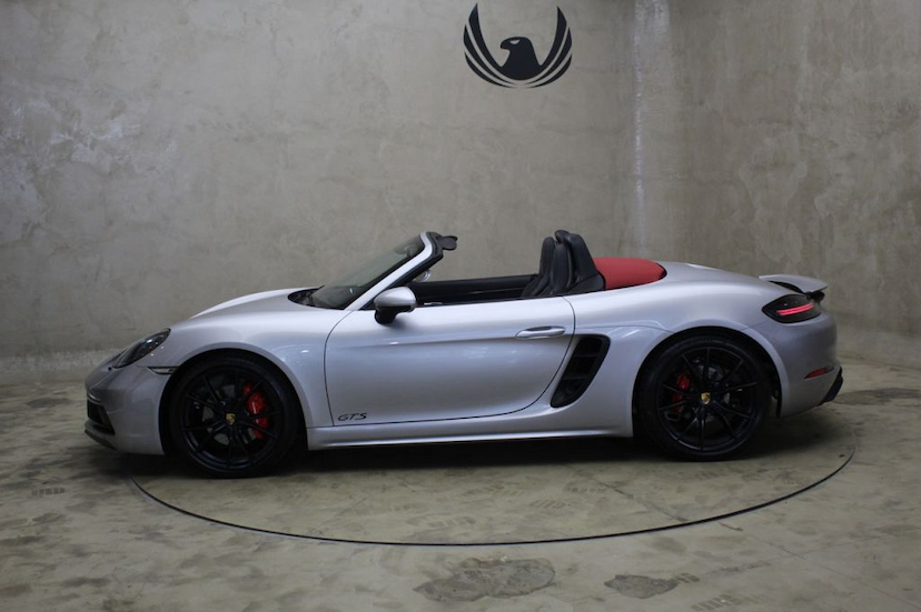 Foto do veículo PORSCHE  718 BOXSTER GTS 2019 4.045 KM 479.000,00