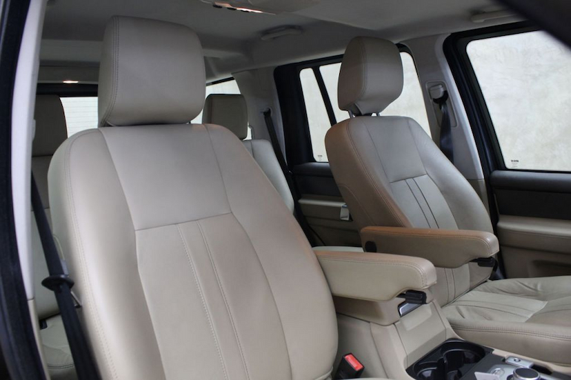 Foto do veículo LAND ROVER  DISCOVERY 4 SE SDV6 2013 56.900 KM 145.000,00
