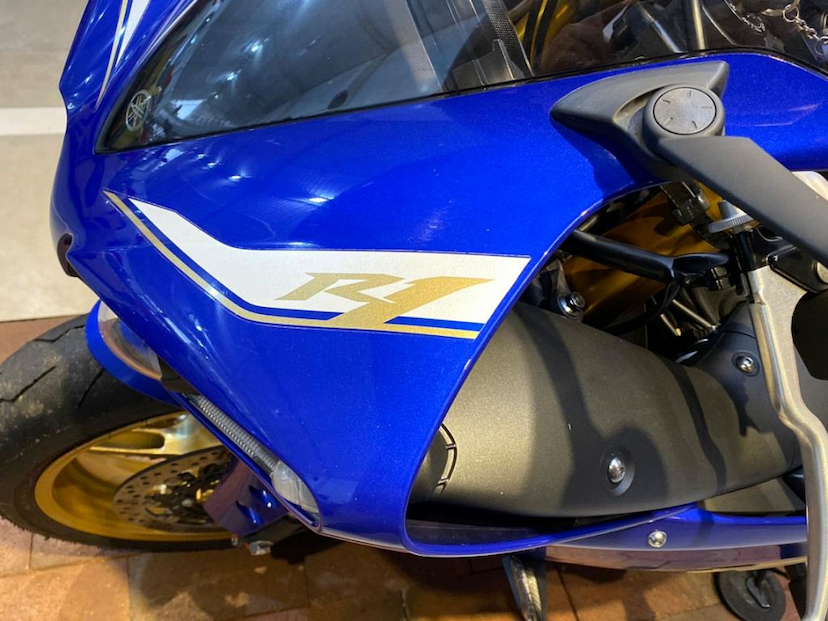 Foto do veículo YAMAHA  YZF-R1 2013 3.880 KM 39.000,00
