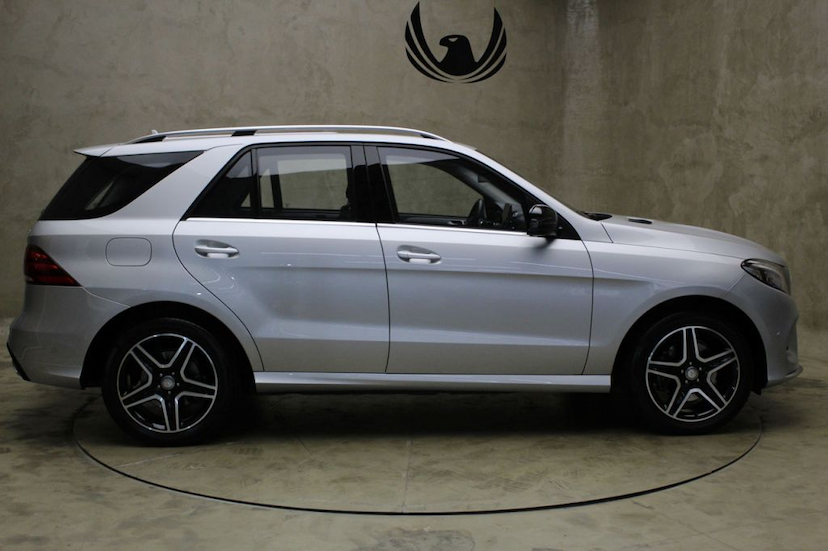 Foto do veículo MERCEDES-BENZ  GLE 350D 2016 57.915 KM 289.000,00
