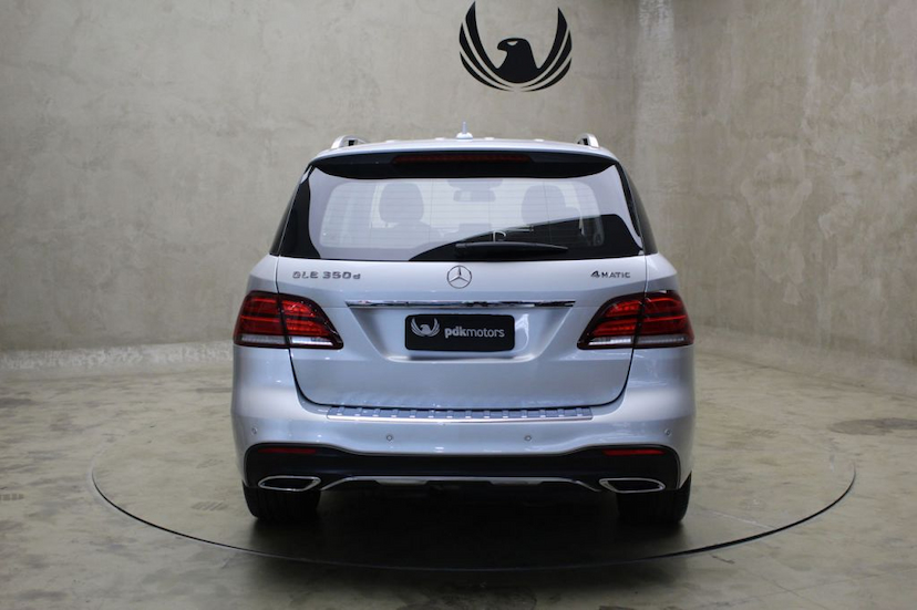 Foto do veículo MERCEDES-BENZ  GLE 350D 2016 57.915 KM 289.000,00