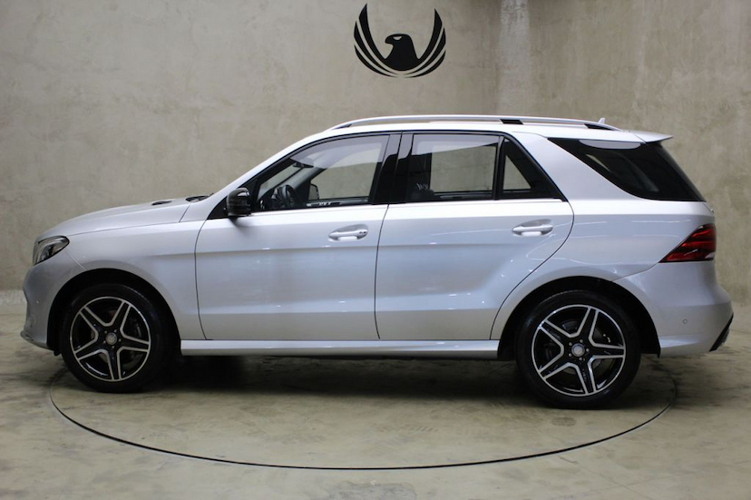 Foto do veículo MERCEDES-BENZ  GLE 350D 2016 57.915 KM 289.000,00