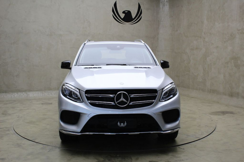 Foto do veículo MERCEDES-BENZ  GLE 350D 2016 57.915 KM 289.000,00