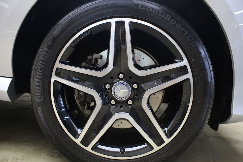 Foto do veículo MERCEDES-BENZ  GLE 350D 2016 57.915 KM 289.000,00