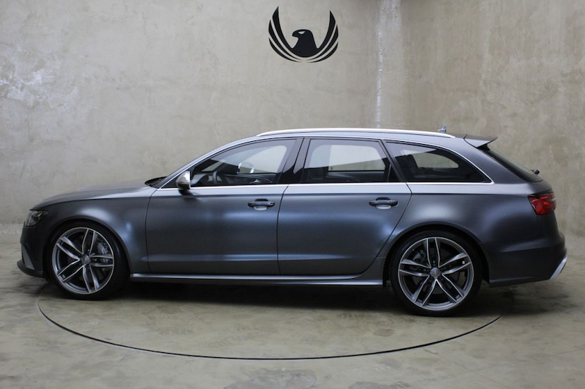 Foto do veículo AUDI RS6 AVANT QUATTRO 2014 14.052 KM 369.000,00