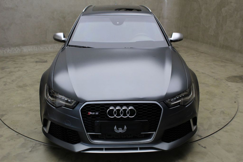 Foto do veículo AUDI RS6 AVANT QUATTRO 2014 14.052 KM 369.000,00