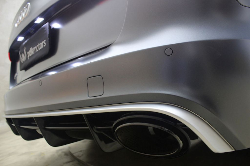 Foto do veículo AUDI RS6 AVANT QUATTRO 2014 14.052 KM 369.000,00
