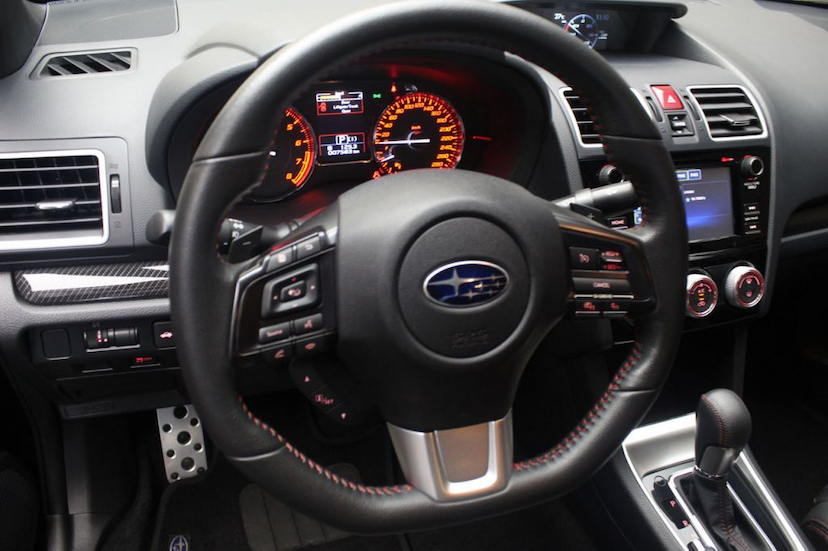 Foto do veículo SUBARU  WRX 2.0 SEDAN 2016 7.583 KM 119.000,00