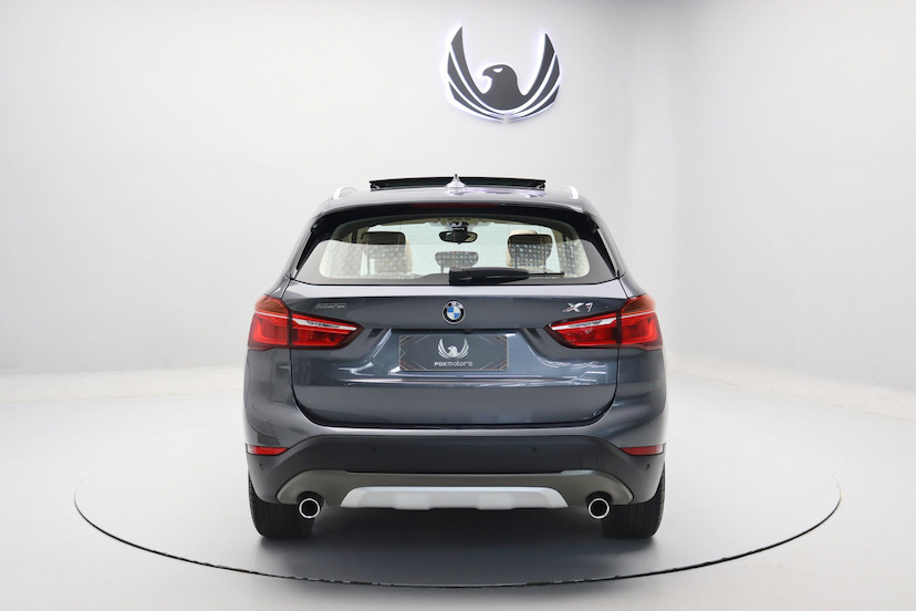 Foto do veículo BMW X1 SDRIVE20I X-LINE 2018 54.500 KM 159.000,00