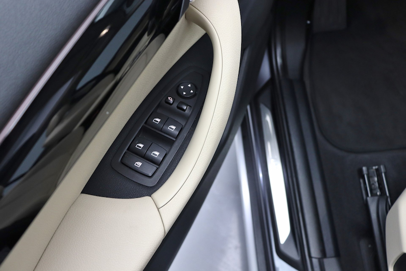 Foto do veículo BMW X1 SDRIVE20I X-LINE 2018 54.500 KM 159.000,00