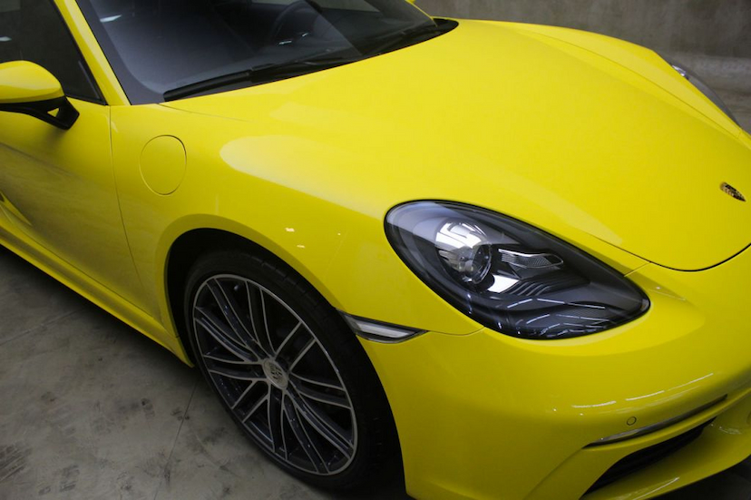 Foto do veículo PORSCHE  718 CAYMAN 2018 7.877 KM 369.000,00
