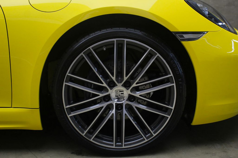 Foto do veículo PORSCHE  718 CAYMAN 2018 7.877 KM 369.000,00