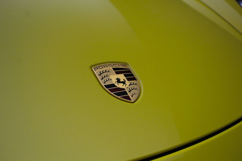 Foto do veículo PORSCHE  718 CAYMAN 2018 7.877 KM 369.000,00