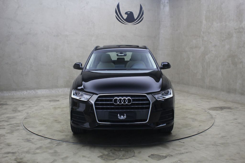 Foto do veículo AUDI  Q3 1.4 AMBIENTE PLUS 2017 30.353 KM 109.000,00