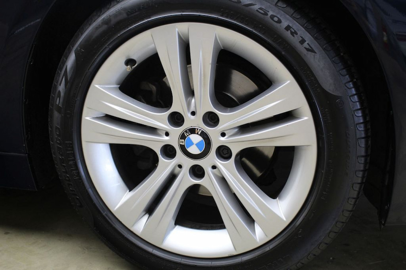 Foto do veículo BMW  320I SPORT GP 2015 52.930 KM 99.000,00
