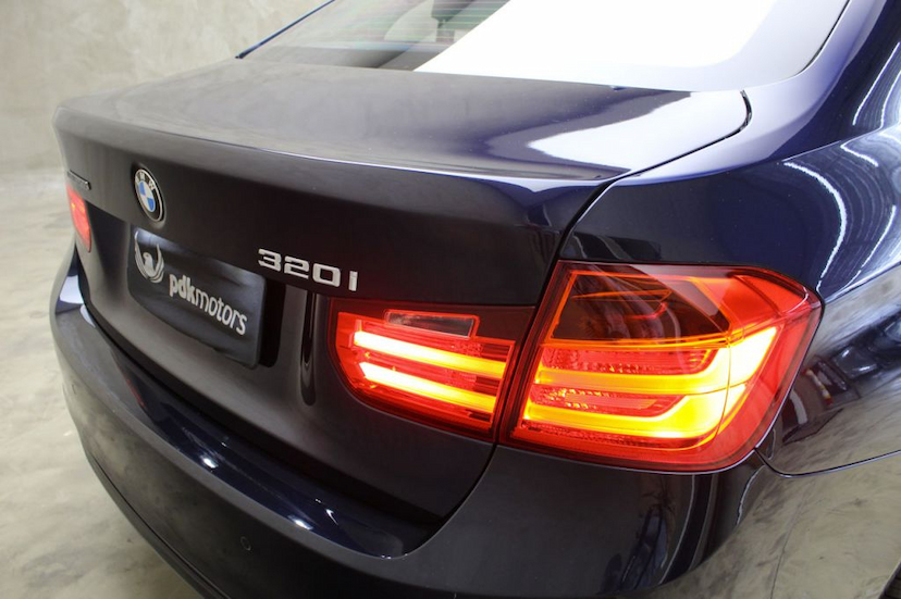 Foto do veículo BMW  320I SPORT GP 2015 52.930 KM 99.000,00