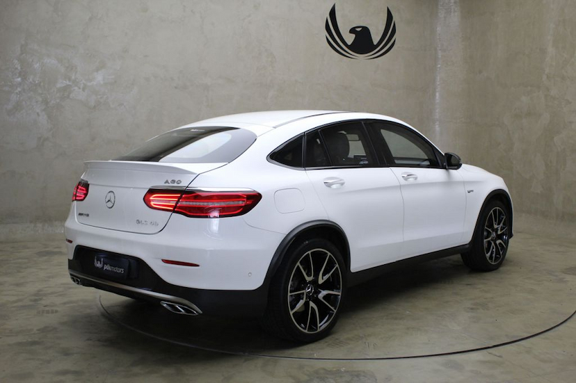 Foto do veículo MERCEDES-BENZ  GLC 43 AMG COUPE 2018 19.810 KM 365.000,00