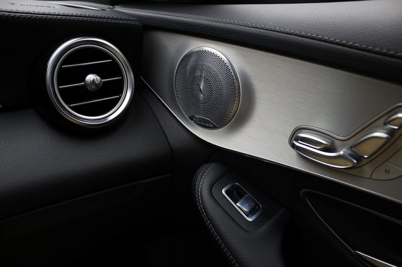 Foto do veículo MERCEDES-BENZ  GLC 43 AMG COUPE 2018 19.810 KM 365.000,00
