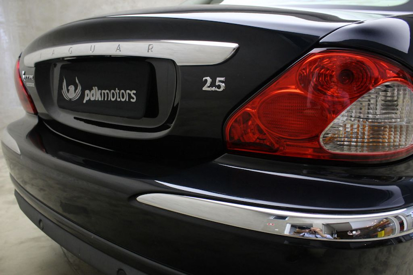 Foto do veículo JAGUAR  X TYPE 2.5 SE AWD 2008 10.295 KM 95.000,00