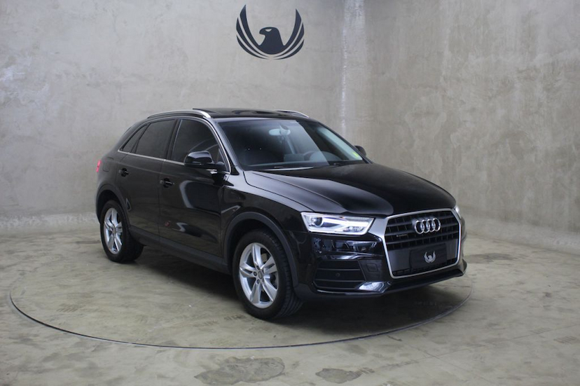 Foto do veículo AUDI  Q3 2.0 AMBIENTE QUATTRO 2016 30.006 KM 109.000,00
