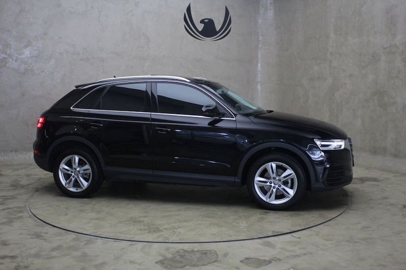Foto do veículo AUDI  Q3 2.0 AMBIENTE QUATTRO 2016 30.006 KM 109.000,00