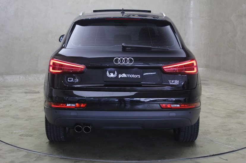 Foto do veículo AUDI  Q3 2.0 AMBIENTE QUATTRO 2016 30.006 KM 109.000,00