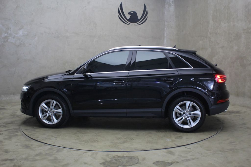 Foto do veículo AUDI  Q3 2.0 AMBIENTE QUATTRO 2016 30.006 KM 109.000,00
