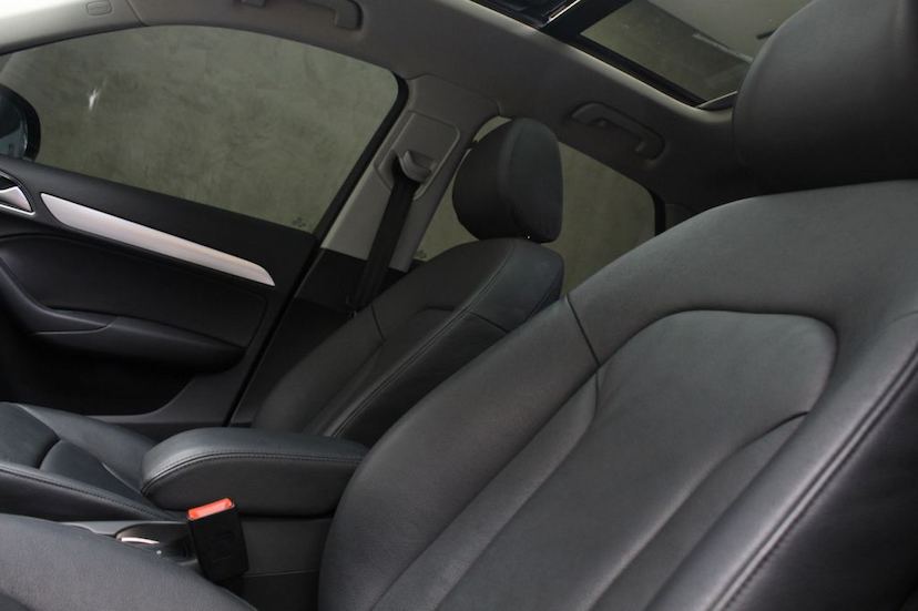 Foto do veículo AUDI  Q3 2.0 AMBIENTE QUATTRO 2016 30.006 KM 109.000,00