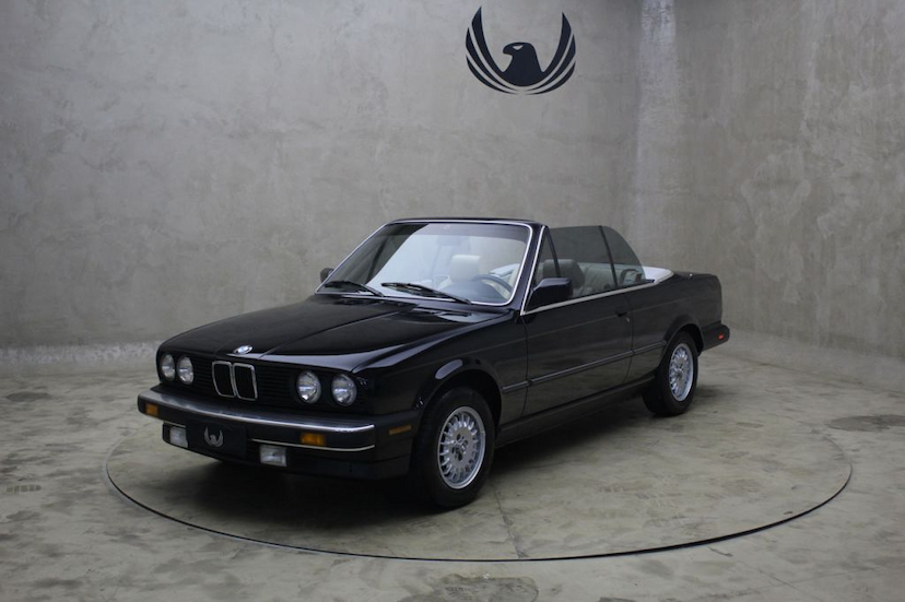 Foto do veículo BMW  325I CABRIOLET 1987 83.000 MILHAS 129.000,00