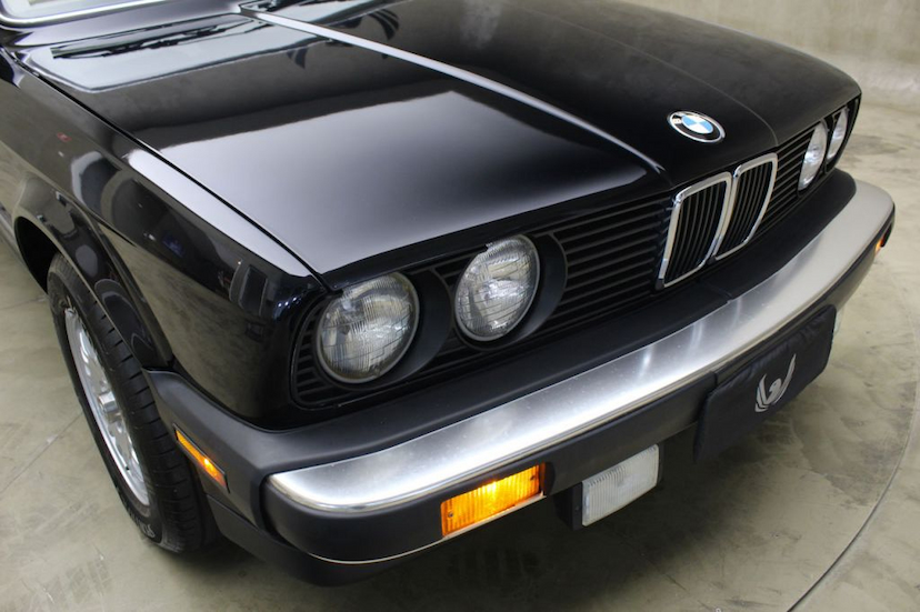 Foto do veículo BMW  325I CABRIOLET 1987 83.000 MILHAS 129.000,00