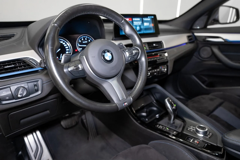 Foto do veículo BMW X2 2.0 TWINPOWER GASOLINA M35I XDRIVE STEPTRONIC 2020 49.900 KM 239.900,00