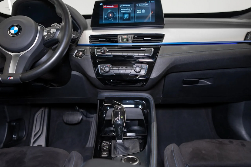 Foto do veículo BMW X2 2.0 TWINPOWER GASOLINA M35I XDRIVE STEPTRONIC 2020 49.900 KM 239.900,00