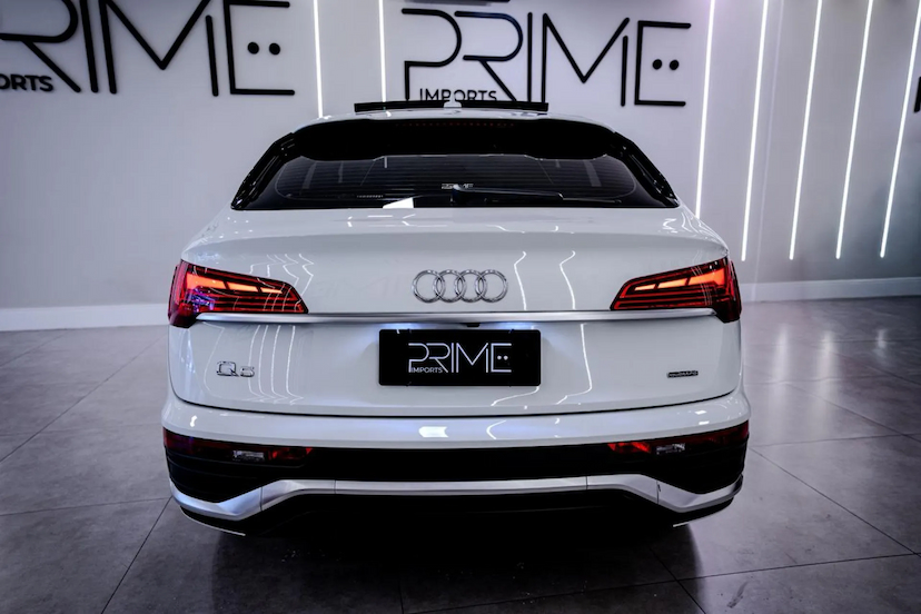 Foto do veículo AUDI Q5 2.0 45 TFSI GASOLINA SPORTBACK S LINE QUATTRO S TRONIC 2021 70.900 KM 209.900,00