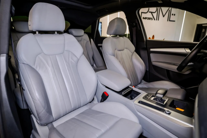 Foto do veículo AUDI Q5 2.0 45 TFSI GASOLINA SPORTBACK S LINE QUATTRO S TRONIC 2021 70.900 KM 209.900,00