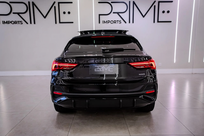 Foto do veículo AUDI Q3 2.0 40 TFSI GASOLINA PERFORMANCE BLACK PLUS QUATTRO TIPTRONIC 2025 5.900 KM 398.900,00