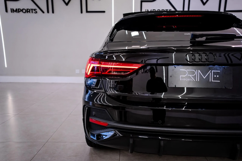 Foto do veículo AUDI Q3 2.0 40 TFSI GASOLINA PERFORMANCE BLACK PLUS QUATTRO TIPTRONIC 2025 5.900 KM 398.900,00