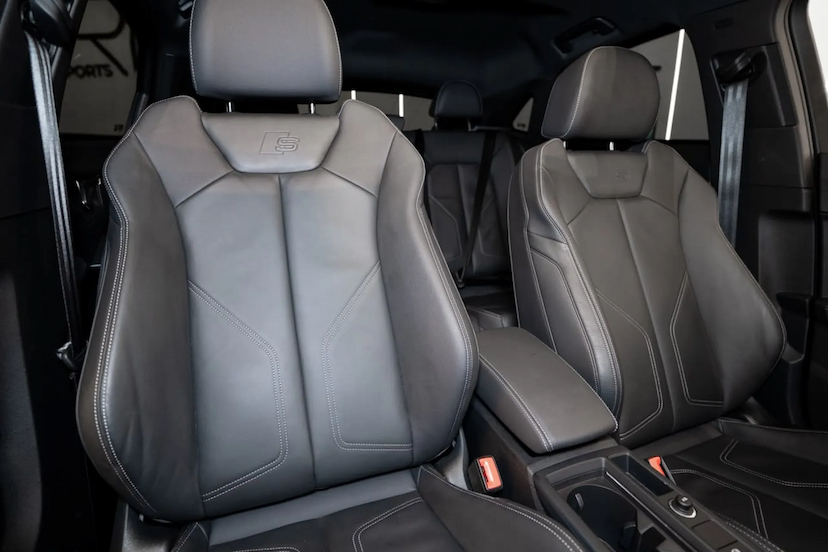 Foto do veículo AUDI Q3 2.0 40 TFSI GASOLINA PERFORMANCE BLACK PLUS QUATTRO TIPTRONIC 2025 5.900 KM 398.900,00