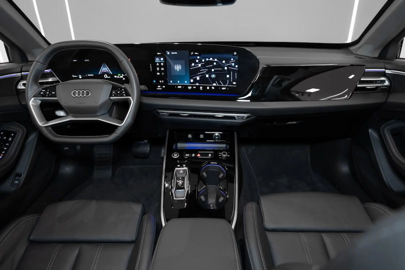 Foto do veículo AUDI A5 2.0 TFSI GASOLINA PERFORMANCE S EDITION QUATTRO S TRONIC 2025 3.900 KM R$ 418.900,00